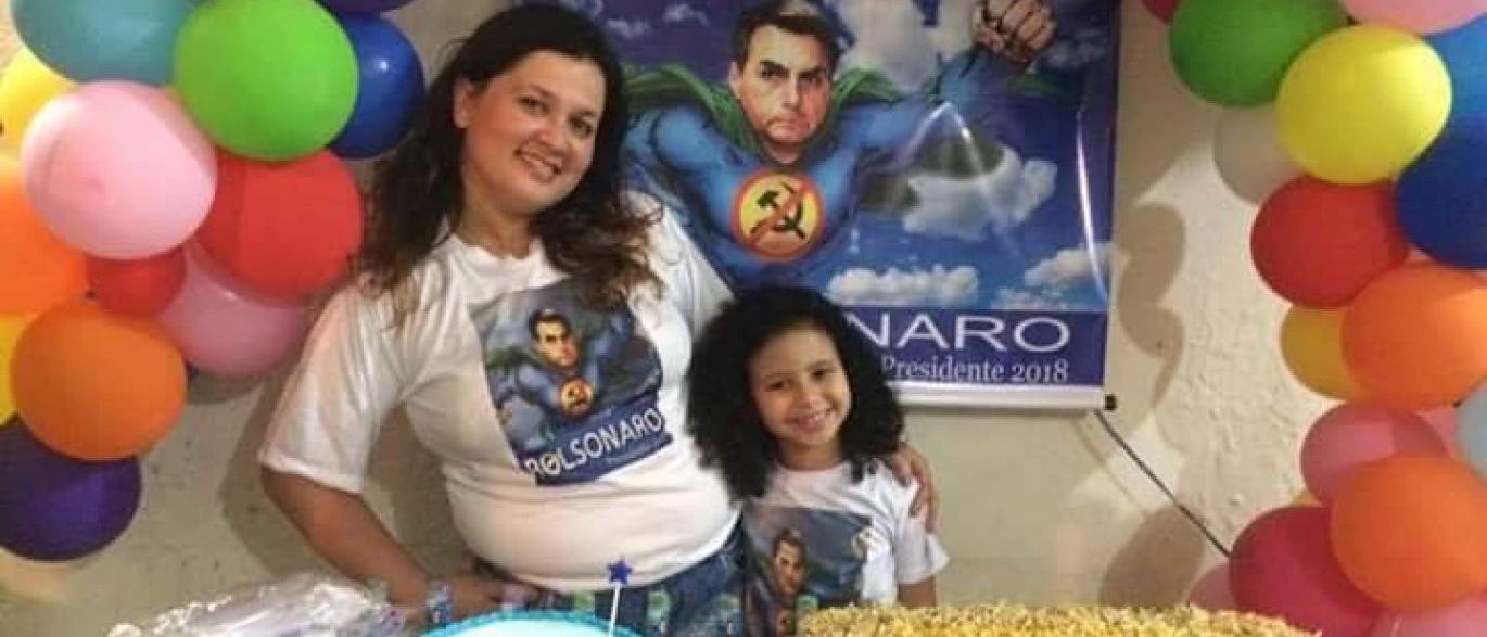 Fotos! Filha de Bolsonaro faz aniversário e ganha festa, Comportamento